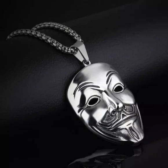 V for Vendetta Chain - Picture 2 of 3